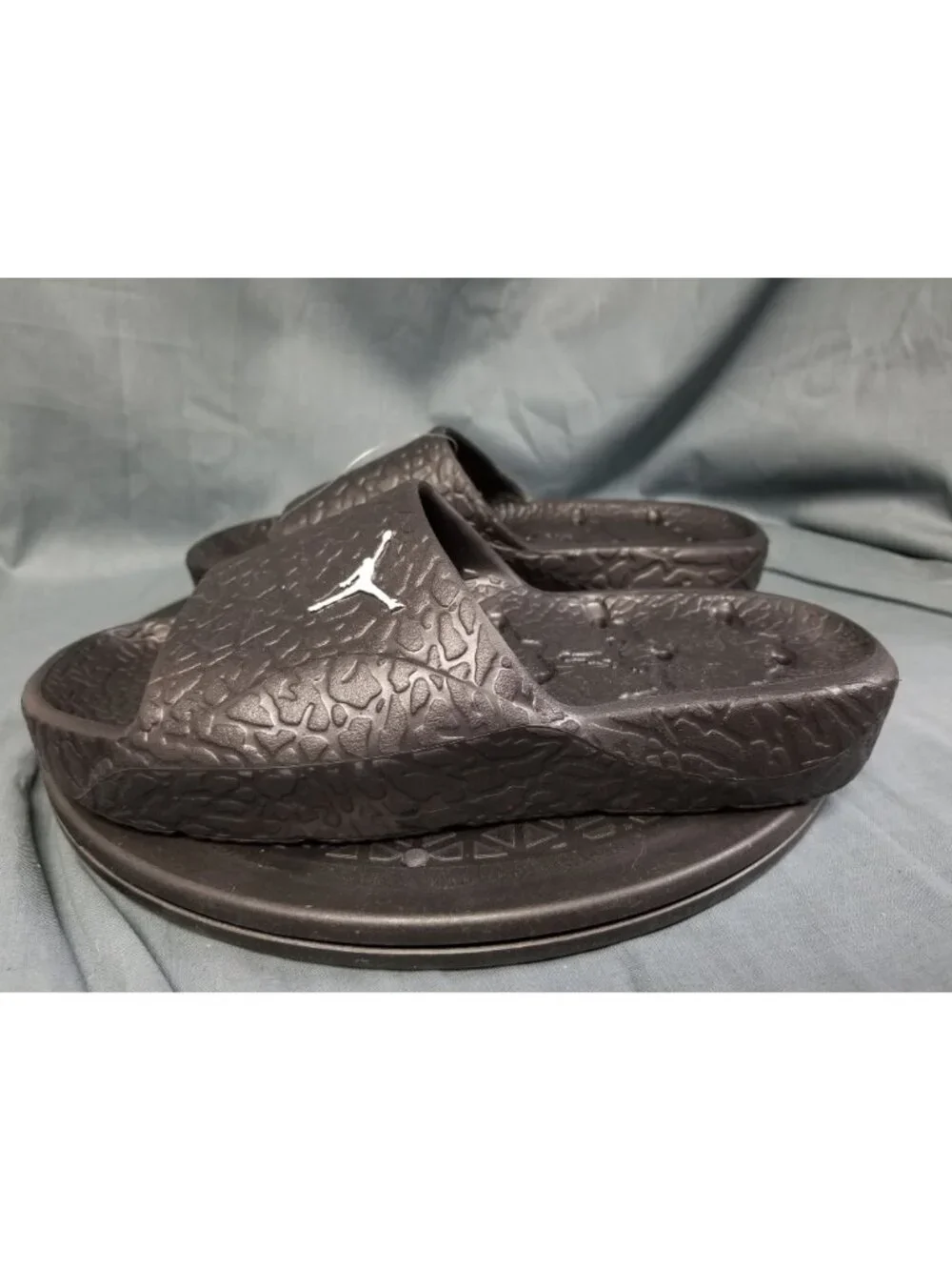 Jordan Franchise Shower Slides Black White HQ2163 001 Mens Size 8 NEW w/TAGS!